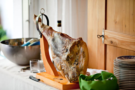 Jambon basque : l'art de l'affinage pour des saveurs incomparables